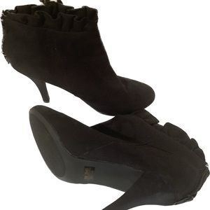Cato, new without tag faux suede booties size 11m